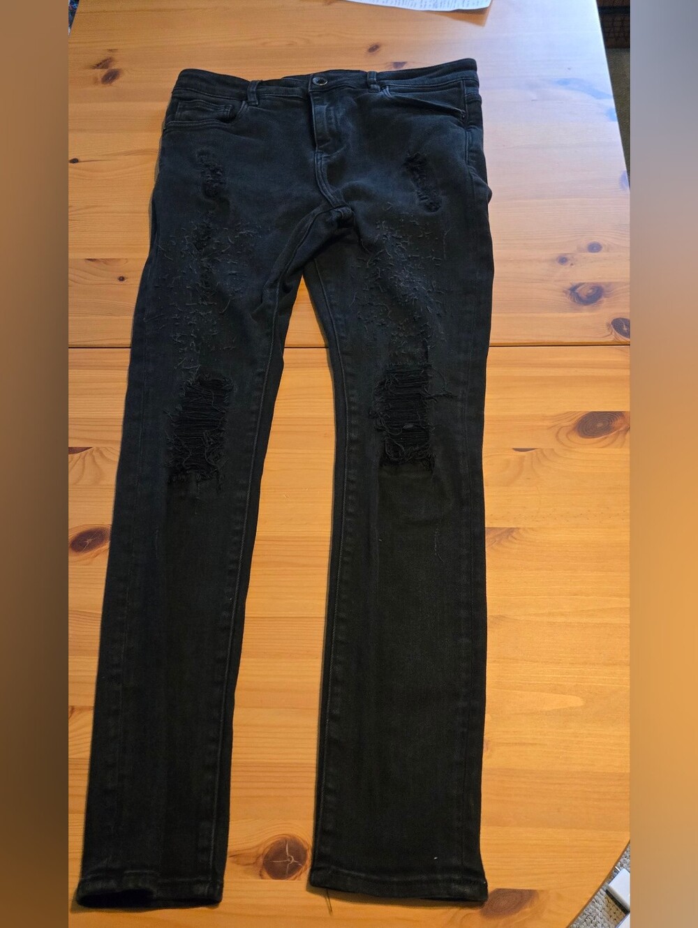 Crysp Denim Mens Black Distressed Ripped Skinny Jeans Size 34 (33x32 Actual)